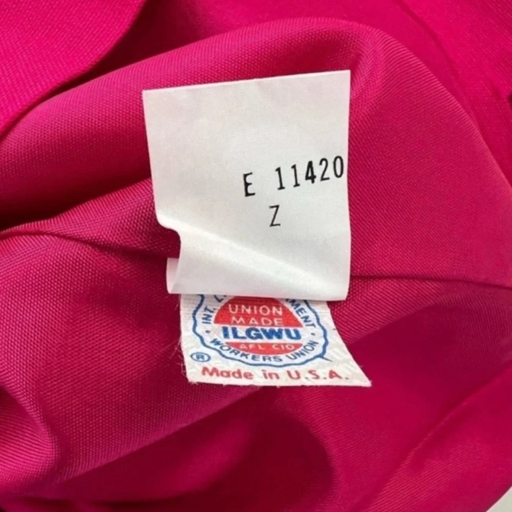 Vintage 80s JH Collectibles Hot Pink High Rise Midi Shorts 4